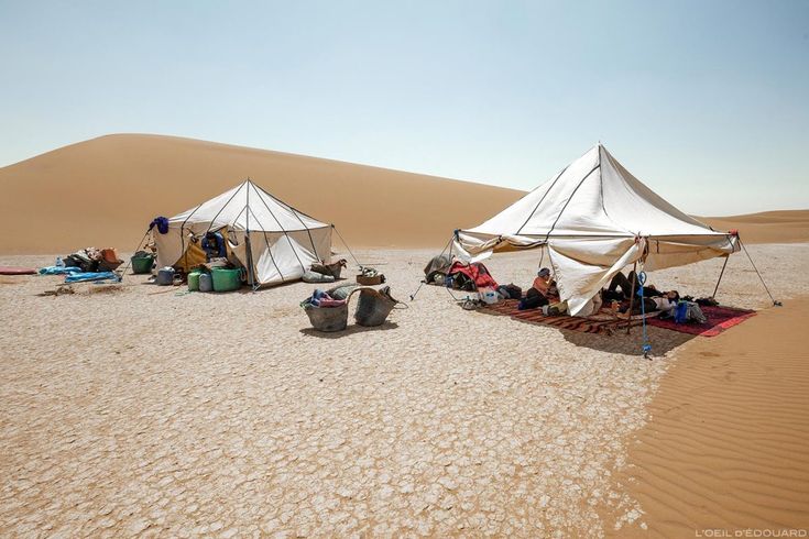 The desert like the nomads in a wild camp 3 days, 2 nights
